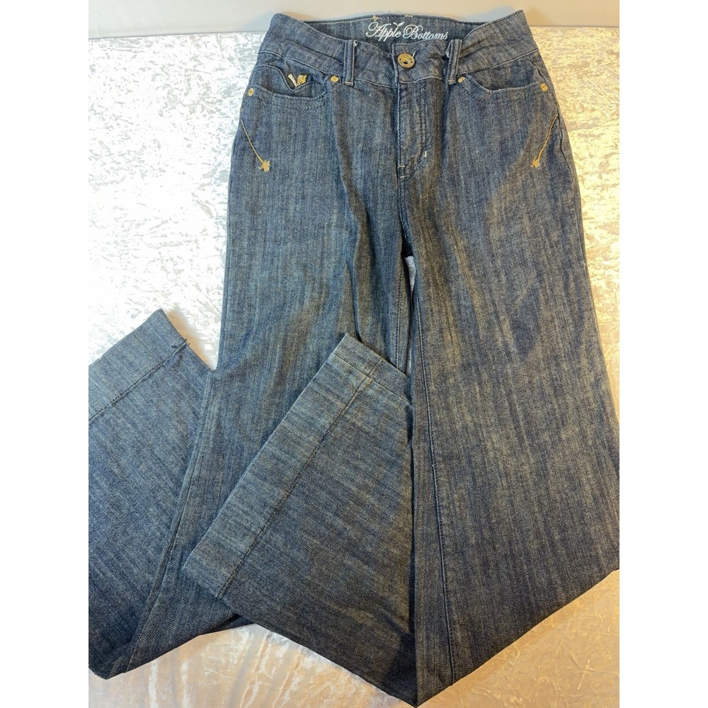 Vintage Y2K Apple Bottoms Jeans Womens 28x33 Bootcut Flare Gold Embroidered